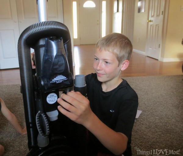 3 Reasons I love the Eureka Brushroll Clean™Vacuum 