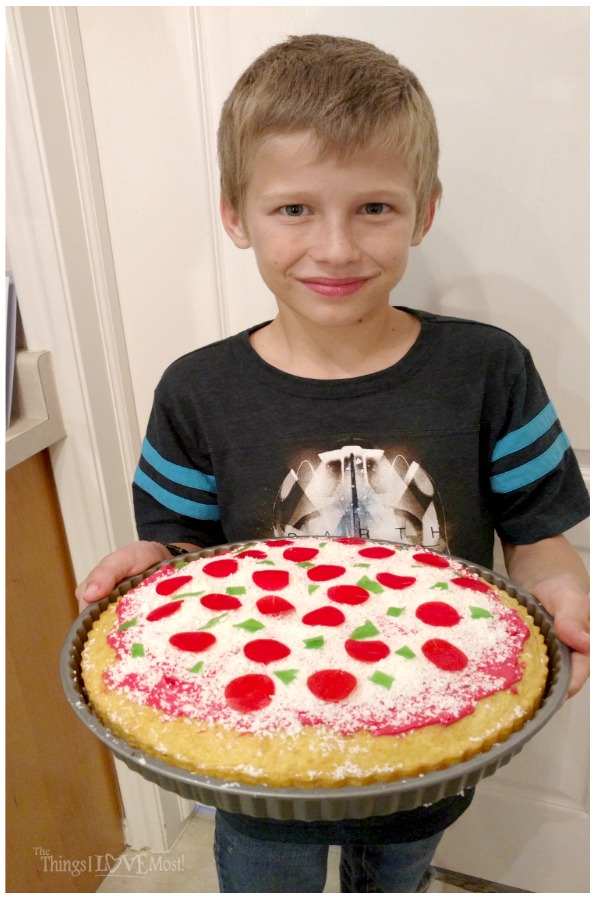 Easy Pizza Birthday Cake