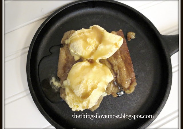 Blondies with Maple Butter Sauce