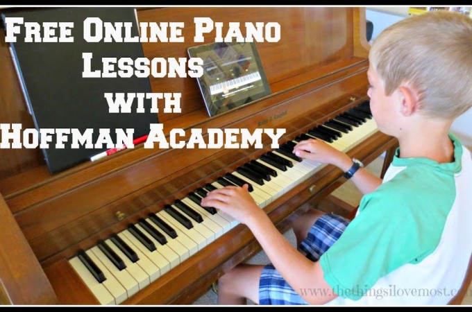 Free Piano Lessons through Hoffman Academy + Giveaway