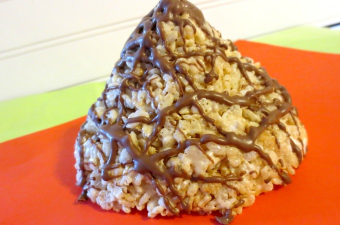 “Snap, Crackle, Pop” Rice Krispie Valentines {Free Printables}